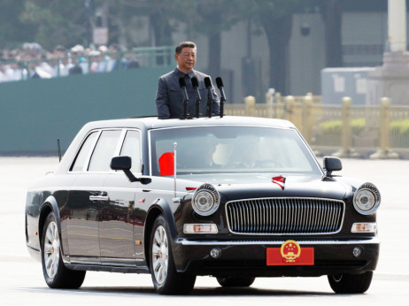 Kina pokazala vojnu moć - Xi Jinping uz Putina i Kim Jong Una na paradi u Pekingu