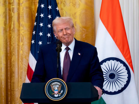 Trump udara carinu od 50 odsto, pa kaže: Nema razloga za brigu