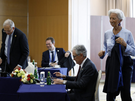 ECB i Fed na različitim raskrsnicama, tržišta čekaju rasplet