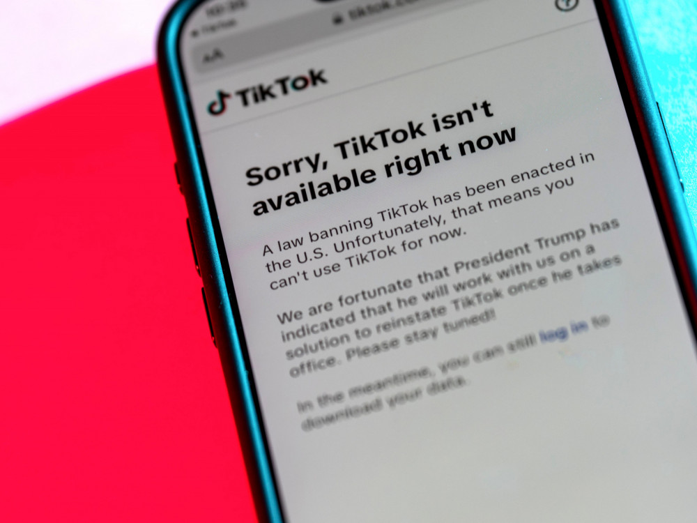 Oracle i partneri potencijalno preuzimaju operacije TikToka u SAD