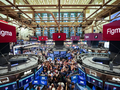 Pregled berzi - strah na tržištu kriptovaluta, rekord švajcarskog franka