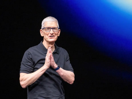 Apple potresen odlivom rukovodilaca, direktor čipova na klackalici
