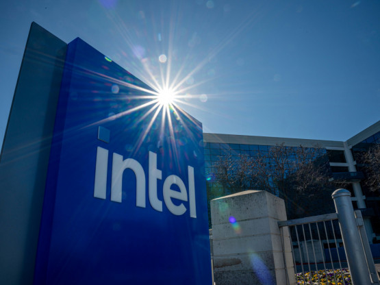 Tehnološke zvezde iz 90-ih ponovo rođene: Nokia, Dell i Cisco rastu zahvaljujući AI talasu