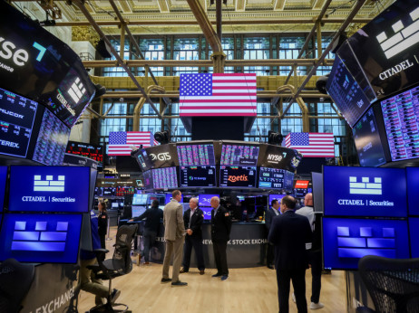 Korporativni insajderi koriste pad akcija za masovnu kupovinu