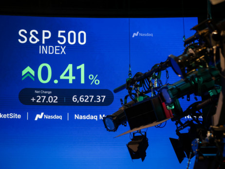 Rekordni niz S&P 500 izaziva dilemu - Prodati sada ili reskirati korekciju krajem godine