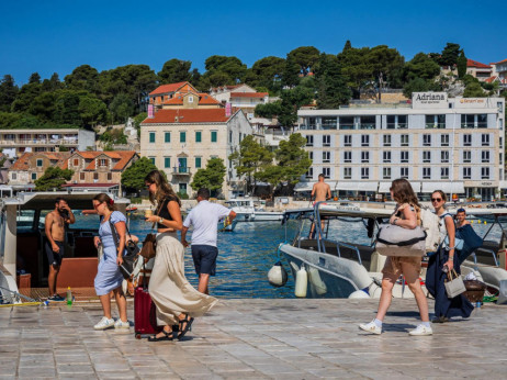 Sezona izgleda dobro, ali matematika ne - troškovi guše hrvatski turizam