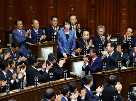 Sanae Takaichi postala prva žena premijer Japana