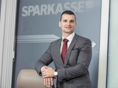 Veštačka inteligencija i budućnost upravljanja rizicima u bankarstvu