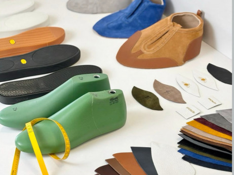 Ručni rad na uzlaznoj putanji u luksuzu i maloprodaji