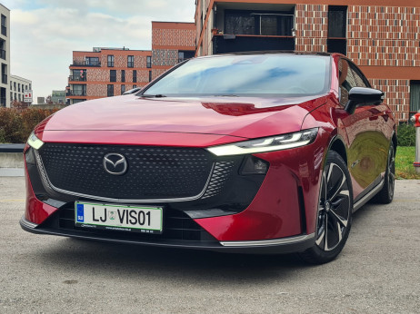 Nakon neuspeha, Mazda ovog puta napada uz pomoć Kineza