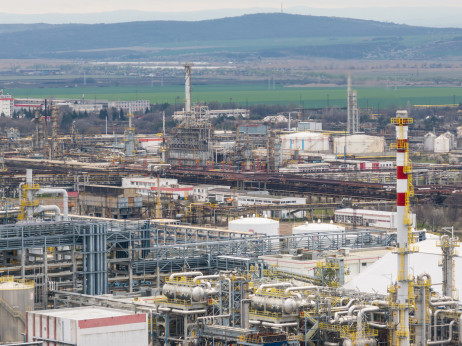 Bugarska preuzima kontrolu nad rafinerijom Lukoila kako bi izbegla krizu