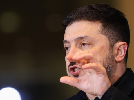 Zelenski se bori da NATO štiti Ukrajinu