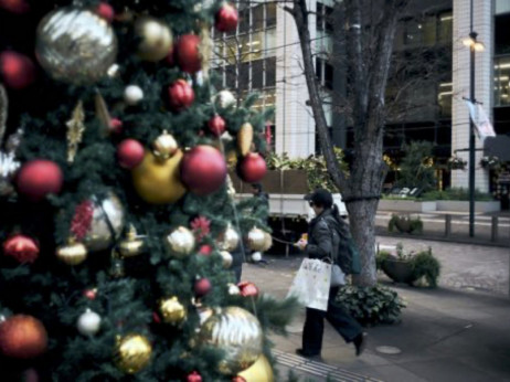 Cene vrtoglavo visoke, modni brendovi posrću - da li je budućnost luksuza polovno?