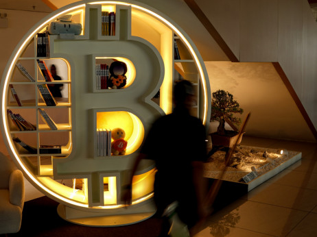 2025. je vrtlogom nosila bitcoin - šta će krojiti cenu u 2026?