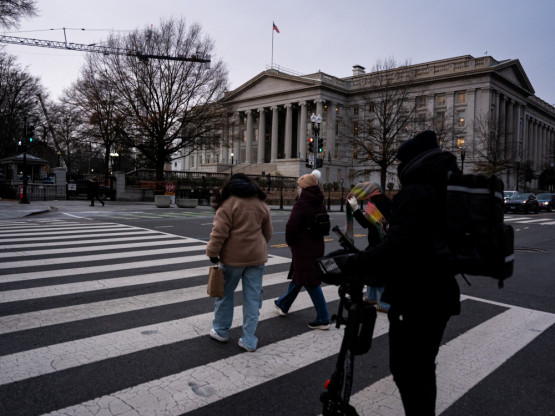 Državne obveznice smanjuju rast nakon slabe aukcije i stabilizacije cena nafte