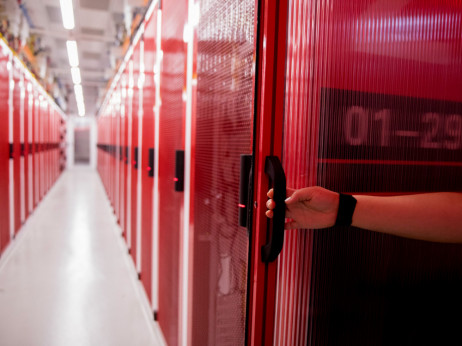 Во САД се предлага користење на воени нуклеарни реактори за напојување на дата-центри