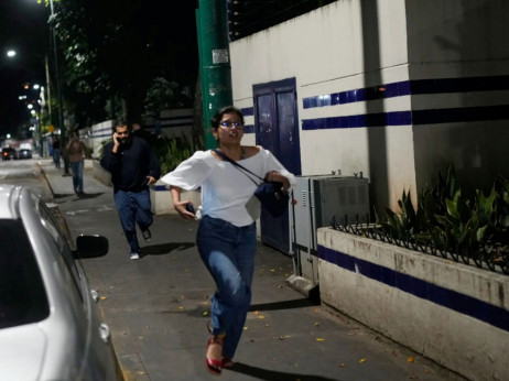 Eksplozije potresaju Karakas - Venecuela optužila SAD za napade