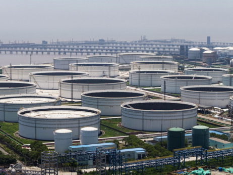 Udarac za Kinu zbog gubitka venecuelanske nafte ublažen zalihama na moru