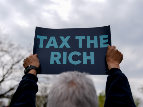 Najbogatiji su godišnji CO₂ limit potrošili već u deset dana 2026. godine