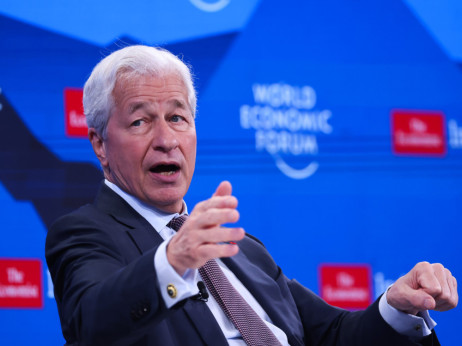 Dimon: Trumpovo ograničenje kamata na kartice bi donelo „ekonomsku katastrofu“