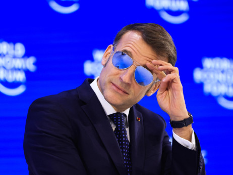 iVision Tech eksplodirao na berzi zbog Macrona: 'Pomama za naočarima oborila nam je sajt'