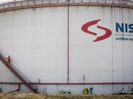 Holoda: 1,4 milijarde evra je savršena cena za NIS