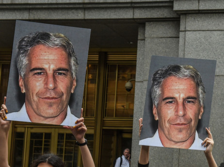 E-pismo: Slovenija v Epsteinovih dokumentih