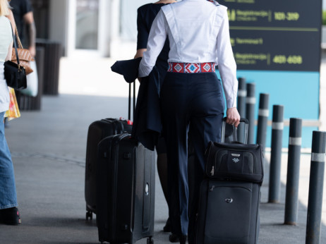 Zbog mešanja putnika na beogradskom aerodromu moguća kašnjenja letova do tri sata