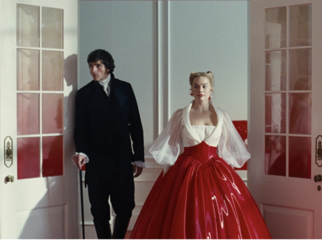 Šta film 'Orkanski visovi' govori o holivudskoj opsesiji rimejkom velikih romana?