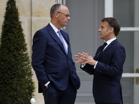 Macron na kursu sudara sa Nemačkom oko politike "Made in Europe"