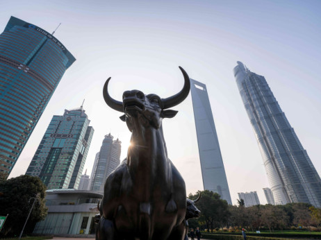 Kineske akcije gube zamah dok se najavljuju slabiji poslovni rezultati