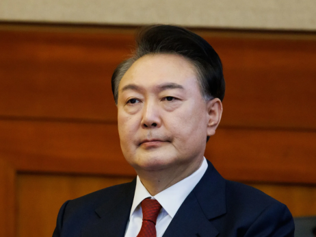 Доживотен затвор за поранешниот претседател на Јужна Кореја поради обид за воен удар