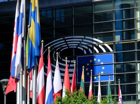 EU možda zamrzne proces ratifikacije trgovinskog sporazuma sa SAD