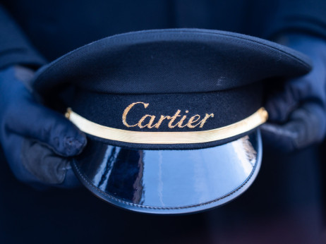 Luksuzne akcije padaju zbog krize na Bliskom istoku - da li kupovati?