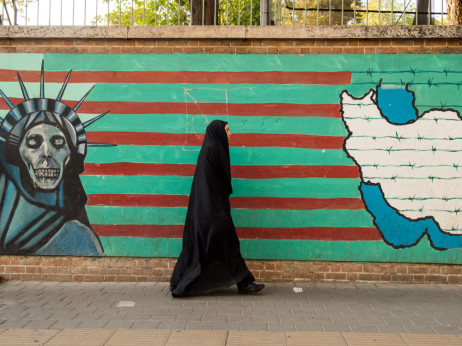 Iran nastavlja napade, produbljuje se šok u snabdevanju naftom