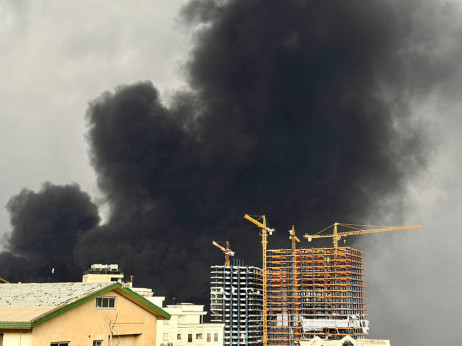 Novi lider preuzima Iran, sukobi i problemi s naftom se produbljuju