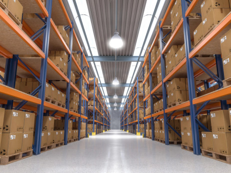 Srbiji ne manjka investitora, ali nema dovoljno hala - tri stvari koče sektor