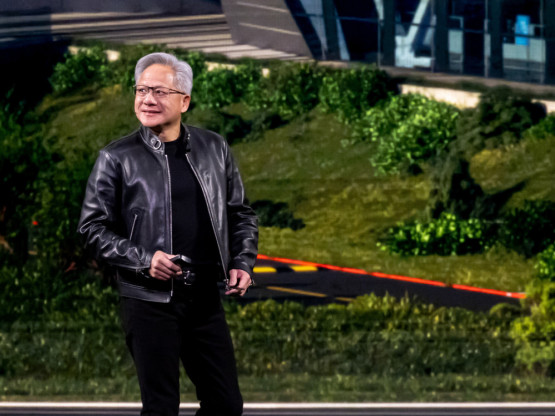 Nvidia cilja bilion dolara od AI čipova do 2027, ulazi u Intelovu zonu