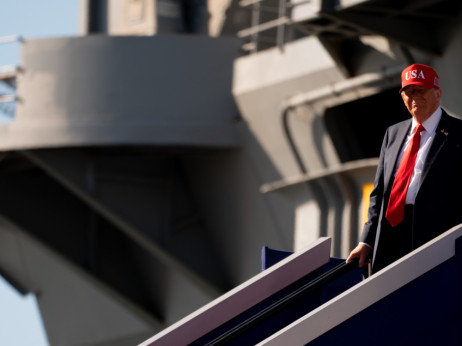 SAD razmatraju "postepeno obustavljanje" napada na Iran