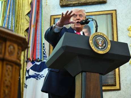 Trump tvrdi da je Iran spreman na ustupke i da nudi 'poklon'