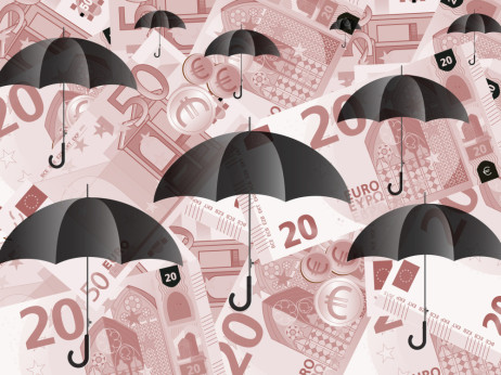 Kako 5.000 dinara mesečno može prerasti u 2,2 miliona - da li penzioni fond nadmašuje banku