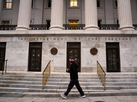 Američke obveznice pale dok rat u Iranu podiže cene nafte