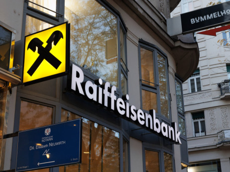 Raiffeisen planira preuzimanje Addika i gašenje poslovnica te banke u Srbiji