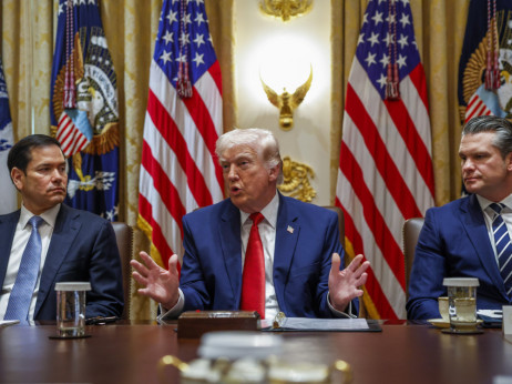 Trump preti blokadom Ormuza posle propalih pregovora s Iranom