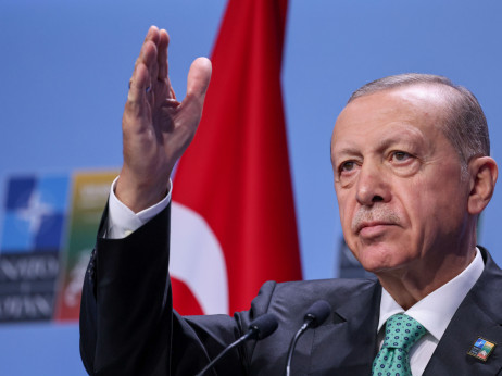 Blokiran Ormuz ide na ruku ambicijama Turske