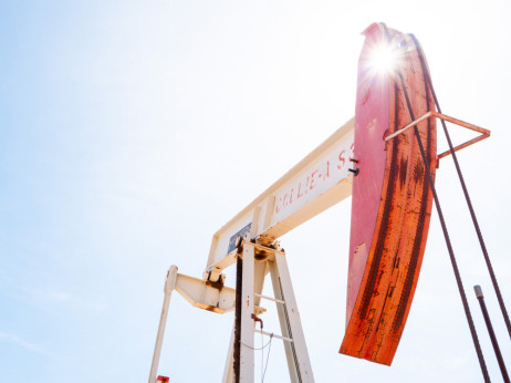 Cene nafte rastu dok SAD razmatraju iranski predlog