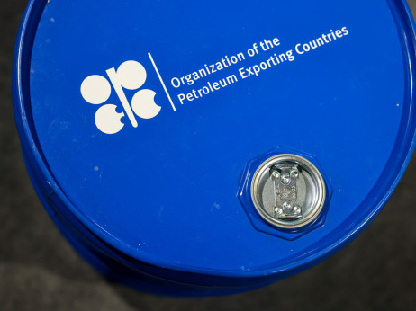 OPEC+ dogovorio simbolično povećanje kvota, UAE promovišu svoje planove