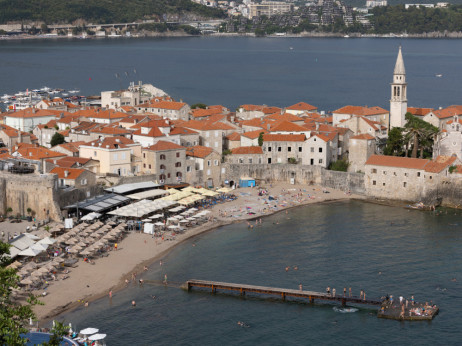 Pitanje evra u središtu pažnje - EU radi na uklanjanju prepreke za ulazak Crne Gore
