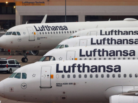 Lufthansa smanjila gubitak, ali upozorava na rizike u snabdevanju gorivom