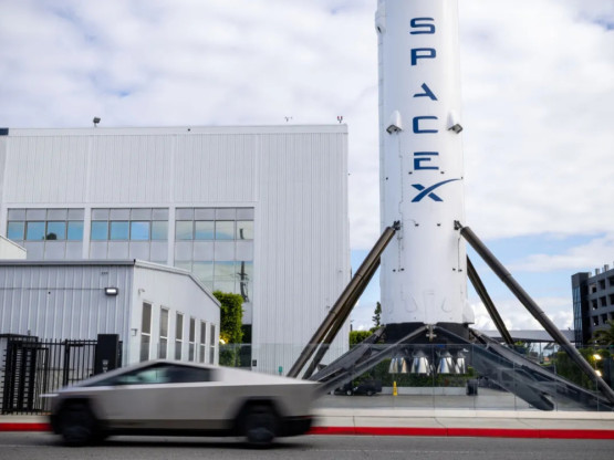 SpaceX cilja najveći IPO u istoriji - valuaciju od čak dva biliona dolara